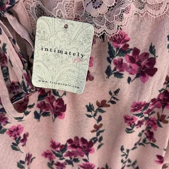 NWT FREE PEOPLE TAKE IT AWAY BODYSUIT Pink Ruffled LACE Tie Front 🥳HP - Picture 6 of 11